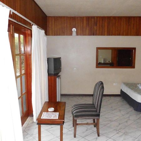 Southern Cross Hotel Suva Ngoại thất bức ảnh